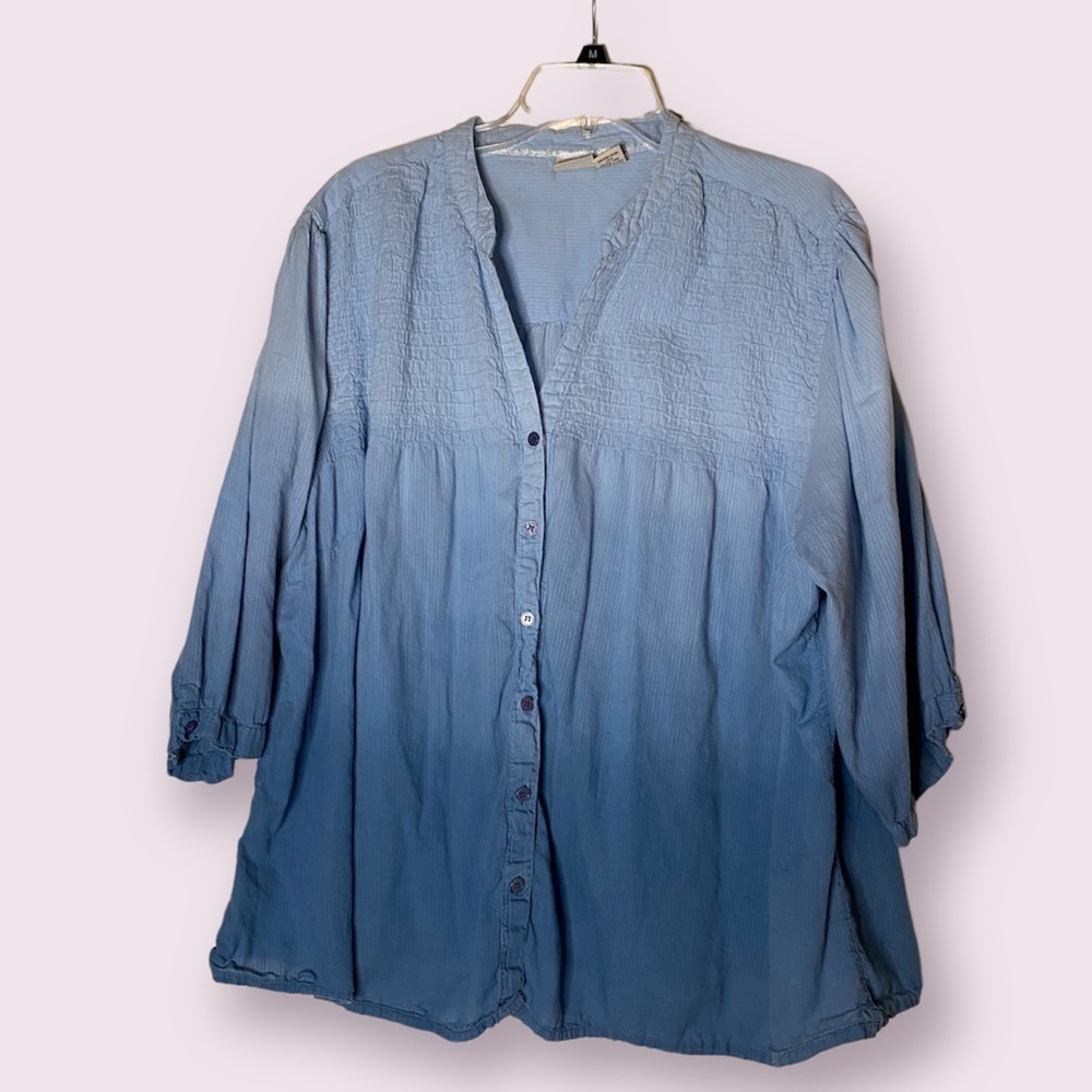 Vintage DCC Woman Ombré Button Down Plus Size Top